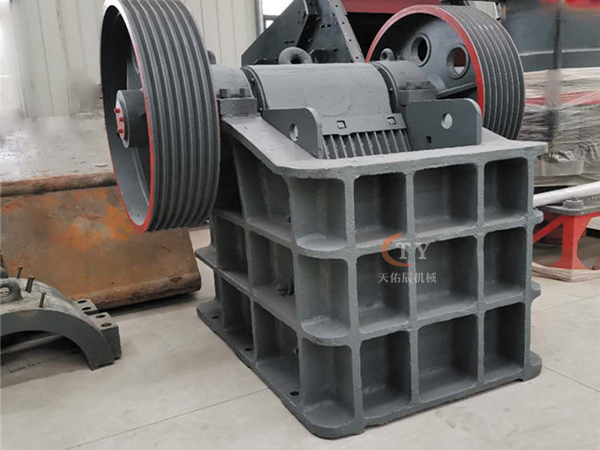 小型石灰巖顎式破碎機
